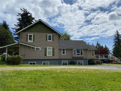 Luxury estate at 2155 Mt Newton Cross Rd, Saanichton, BC — photo 1