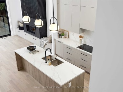 Luxury estate at 216 Delta Street, Etobicoke, ON — photo 4