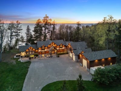 Luxury estate at 27440 Cedarhurst Beach Road, Brock, ON — photo 1