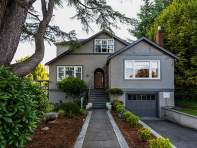 Luxury estate at 2741 Dufferin Avenue, Victoria, BC — photo 23