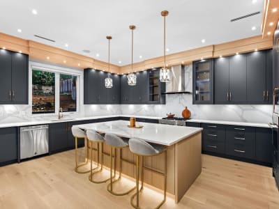 Luxury estate at 17568 102 Avenue, Surrey, BC — photo 9