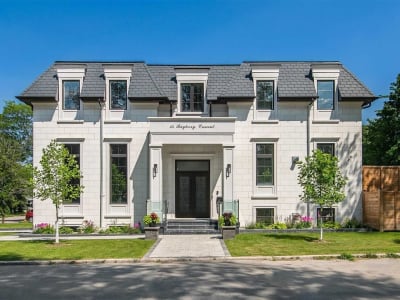 Luxury estate at 15 Bayberry Crescent, Toronto — photo 2