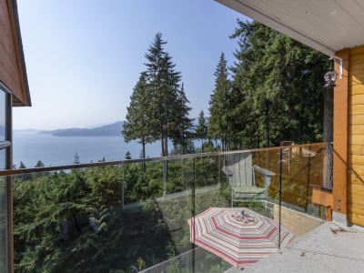 Luxury estate at 270 Mountain Drive, Lions Bay, BC — photo 13