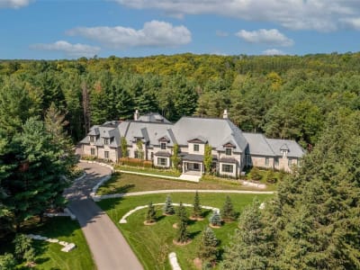 Luxury estate at 4388 Vandorf Sideroad, Whitchurch-Stouffville, ON — photo 2