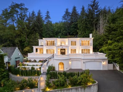 Luxury estate at 735 Saint Andrews Road, West Vancouver, BC — photo 16