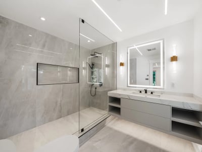 Luxury estate at 3168 Lakeshore Road West, Oakville, ON — photo 24
