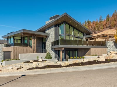 Luxury estate at 9857 Beacon Hill Drive, Lake Country, BC — photo 1