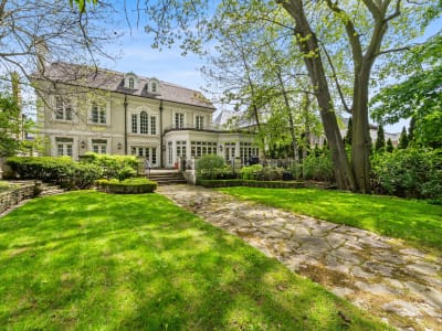 Luxury estate at 94 Dunvegan Road, Toronto, ON — photo 31