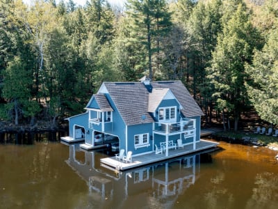 Luxury estate at 14 Milford Bay Road, Milford Bay, ON — photo 5