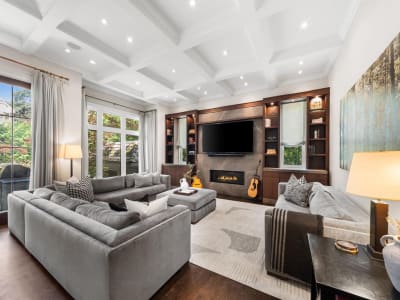 Luxury estate at 6 Vesta Drive, Toronto, ON — photo 8