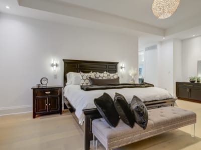 Luxury estate at 102 Cumming Court, Hamilton, ON — photo 27