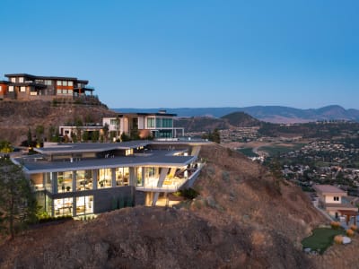Luxury estate at Kelowna — photo 4