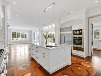 Luxury estate at 735 Saint Andrews Road, West Vancouver, BC — photo 25