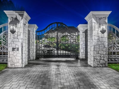 Luxury estate at 13283 56 Avenue, Surrey, BC — photo 11