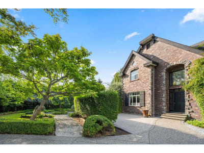 Luxury estate at 16505 26 Avenue, Surrey, BC — photo 21
