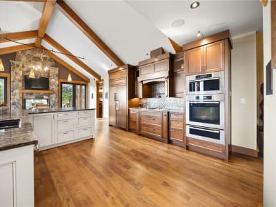Luxury estate at 5025 Hinrich View, Nanaimo, BC — photo 4