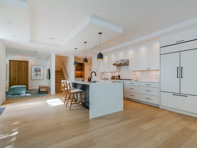 Luxury estate at 403 Beach Crescent, Vancouver, BC — photo 5