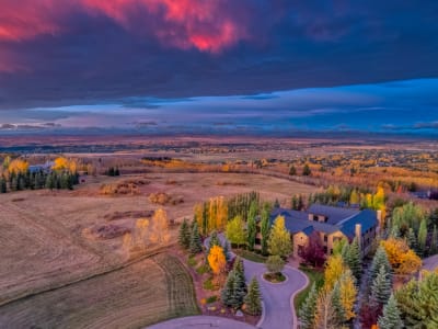 Luxury estate at Calgary — photo 3