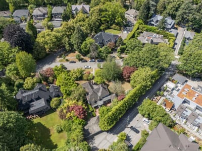 Luxury estate at 4576 Connaught Drive, Vancouver, BC — photo 28