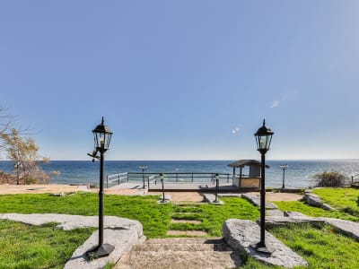 Luxury estate at Burlington — photo 4