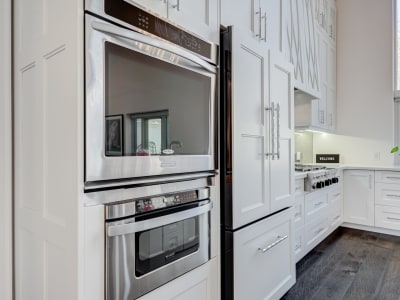 Luxury estate at 397 King Street West unit 215, Dundas, ON — photo 11