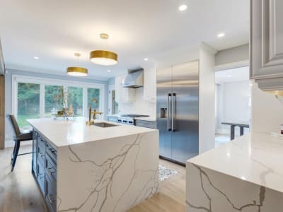 Luxury estate at 807 Indian Road, Mississauga, ON — photo 10