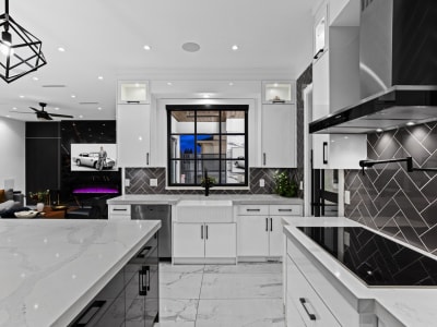 Luxury estate at 14433 28th Avenue, Surrey, BC — photo 28
