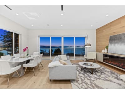 Luxury estate at 14799 Oxenham Avenue, White Rock, BC — photo 4