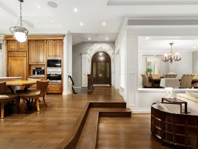 Luxury estate at South Surrey — photo 33