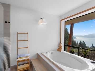 Luxury estate at 270 Mountain Drive, Lions Bay, BC — photo 20