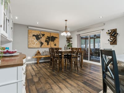 Luxury estate at 265 Rue Rosedale, Ayer's Cliff, QC — photo 10