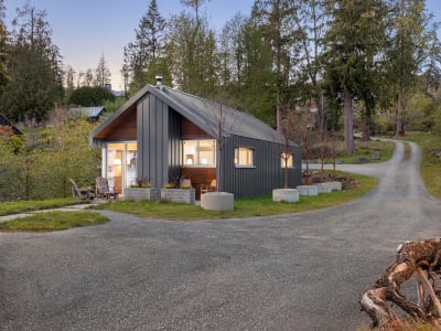 Luxury estate at 931 Ocean Park Lane, Bowen Island, BC — photo 74