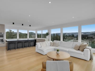 Luxury estate at 1190 Stoneypointe Court, Kelowna, BC — photo 17