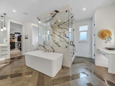 Luxury estate at 5725 Mountainside Drive, Kelowna, BC — photo 12