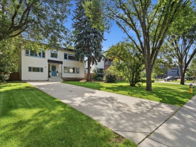 Luxury estate at 9107 118 Street Northwest, Edmonton, AB — photo 5