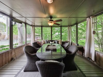 Luxury estate at 1293 Greenoaks Drive, Mississauga, ON — photo 9