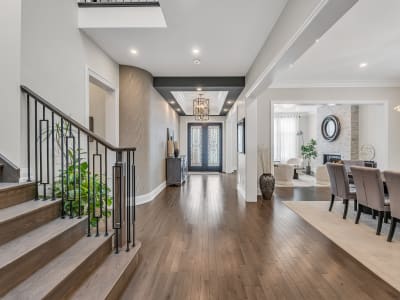 Luxury estate at 1285 Mineola Gardens, Mississauga, ON — photo 2