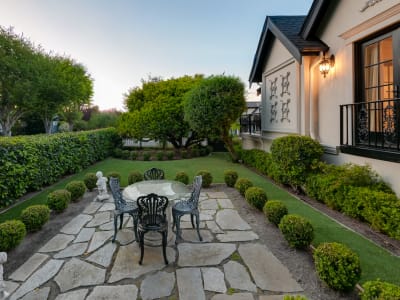 Luxury estate at 867 Victoria Avenue, Victoria, BC — photo 35