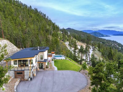 Luxury estate at 3151 Shayler Road, Kelowna, BC — photo 6