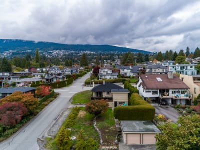 Luxury estate at 1196 Fulton Avenue, West Vancouver — photo 7