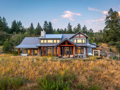Luxury estate at 7212 Mountridge Place, Vernon, BC — photo 3