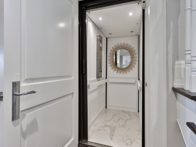 Luxury estate at Burlington — photo 27