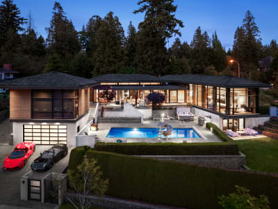 Luxury estate at 13677 32 Avenue, Surrey, BC — photo 14