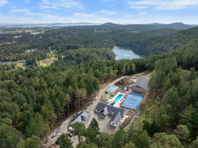 Luxury estate at 6707 Willis Point Rd, Victoria, BC — photo 3