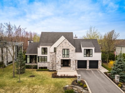 Luxury estate at 688 Rue de la Futaie, Boucherville, QC — photo 1