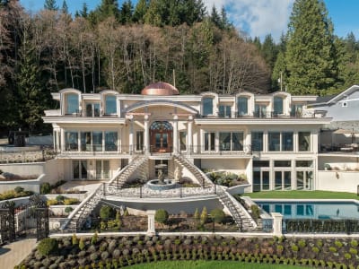 Luxury estate at 1175 Eyremount Drive, West Vancouver, BC — photo 2