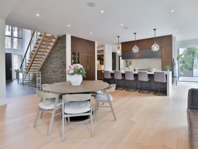 Luxury estate at 1102 Crestview Street, Oakville, ON — photo 10