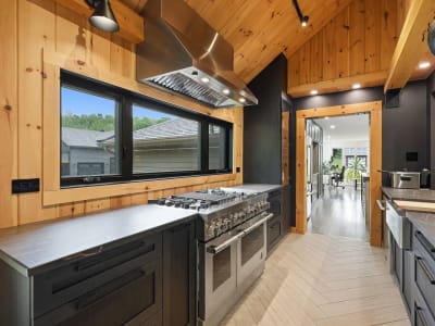 Luxury estate at 3 Rue de Beaupré, Granby, QC — photo 16