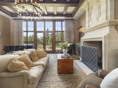 Luxury estate at 209 Pinnacle Ridge Place, Calgary, AB — photo 11
