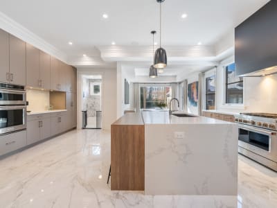 Luxury estate at 2265 Lakeshore Road #3, Burlington, ON — photo 17
